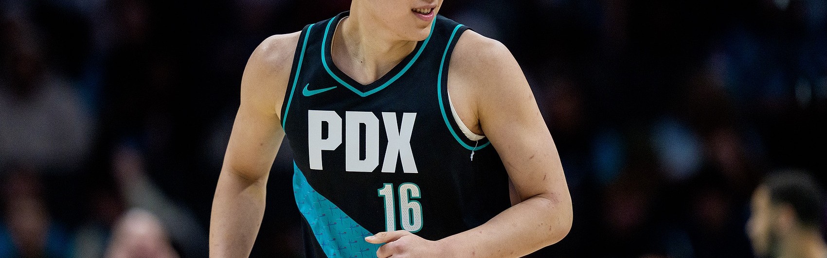 媒体人：杨瀚森打G联盟也有价值 可以保持技能稳定感受节奏和对抗