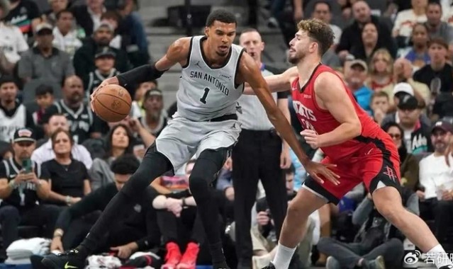 云开体育官网-狂输66分！申京成火箭漏洞，美媒晒防守数据，谢泼德确实被冤枉了|卡佩拉|马刺|凯文·杜兰特|圣安东尼奥马刺队|阿尔佩伦-申京_新浪新闻