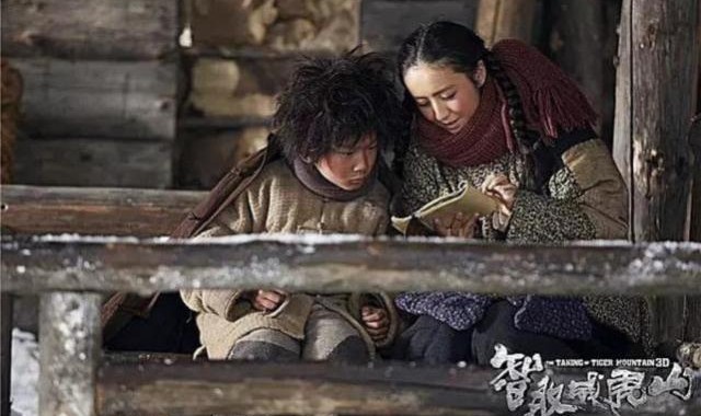 云开体育-【冬奥·人物】为了北京冬奥 苏翊鸣从片场回到雪场