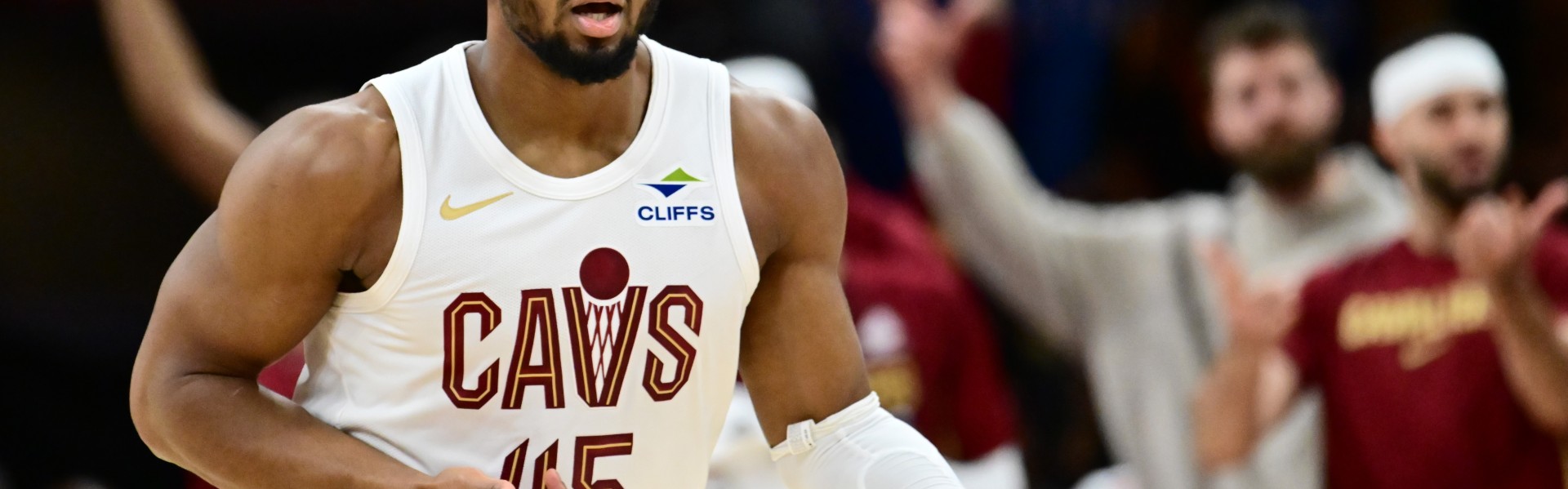 云开体育官网入口-NBA彩经：湖人拿下国王 快船击退黄蜂 骑士轻取爵士