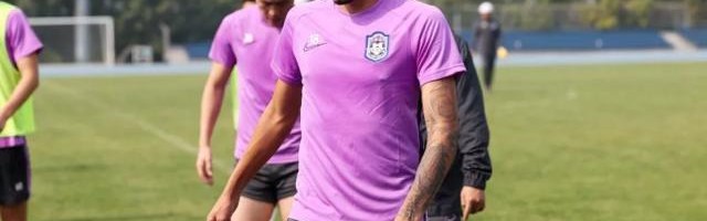 云开体育官网-苏亚雷斯要求和津门虎终止合同 加盟后从未领过钱