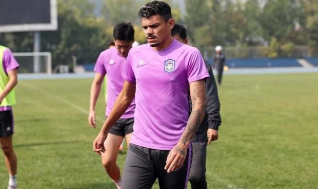 云开体育官网-苏亚雷斯要求和津门虎终止合同 加盟后从未领过钱